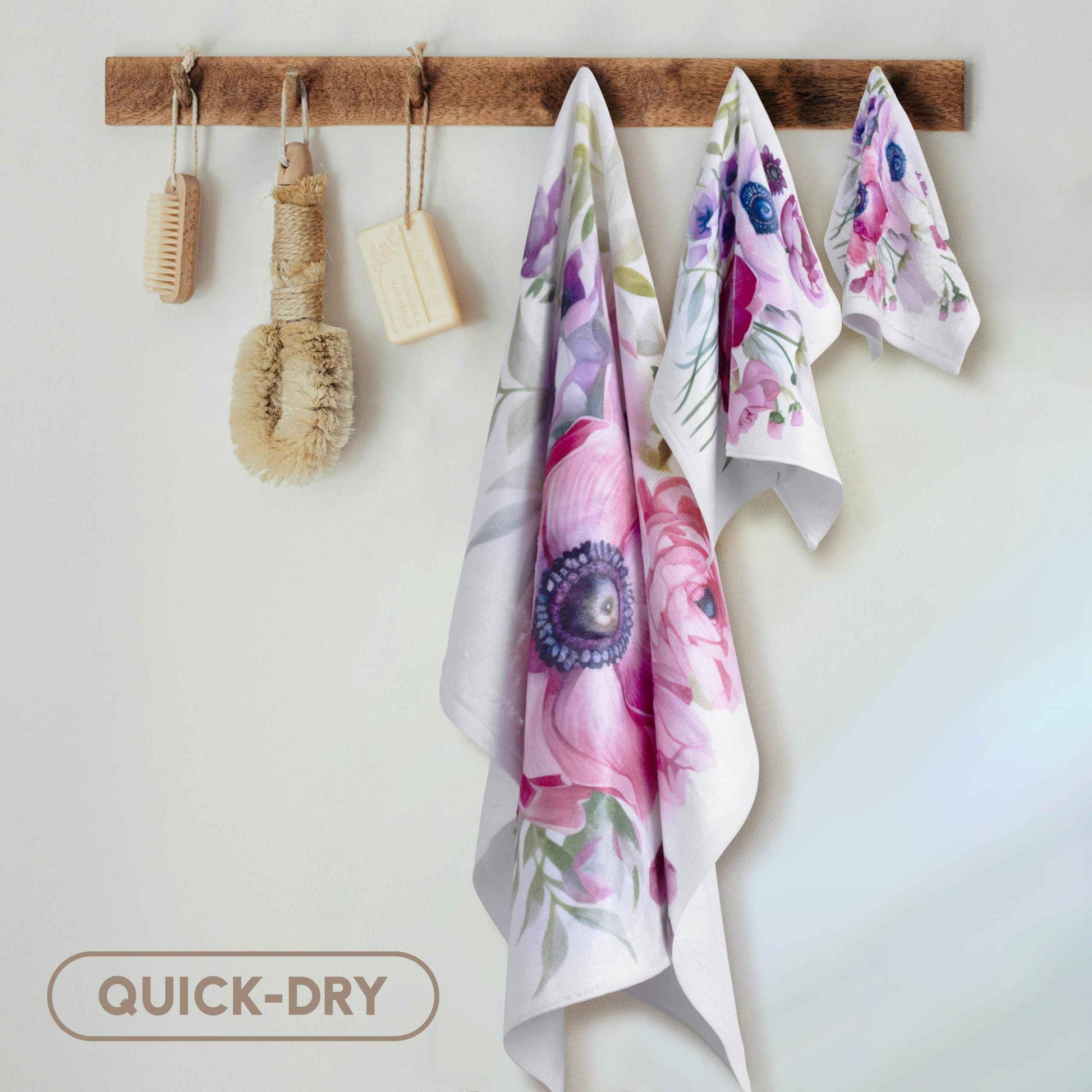 3D Rose Image of Victorian Angel Close-up with Canvas Effect Hand Towel, 15" x 22", Multicolor