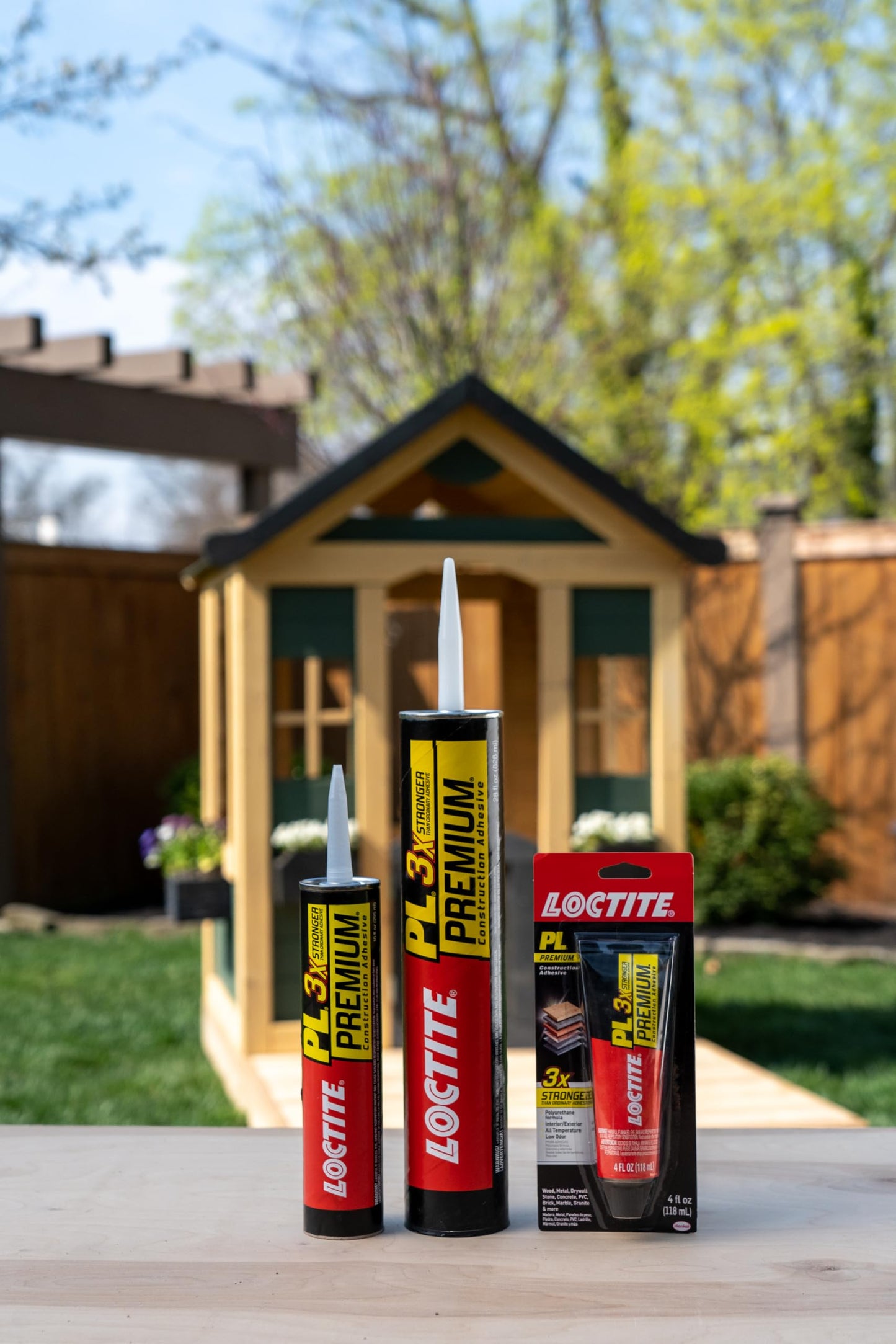 Loctite PL Premium Polyurethane Construction Adhesive, 10 fl oz Cartridge, 1 Pack - Versatile Construction Glue for Wood, Concrete, Stone, Metal & More