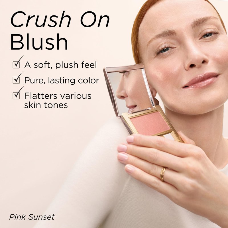 Elizabeth Arden Blush for Cheeks, Face Makeup, Powder Classic Matte Finish, Buildable Color, Talc-Free, Blushing Mauve, 1 count