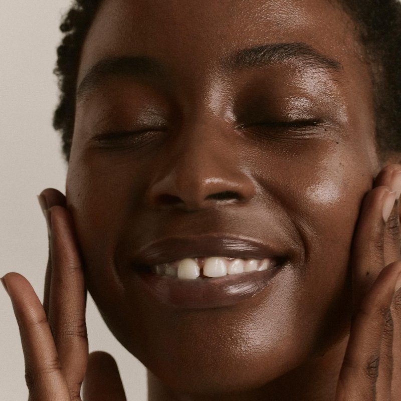 ILIA - The Base Face Milk Essence + Lightweight Moisturizer | Non-Toxic, Vegan, Cruelty-Free, Clean Makeup