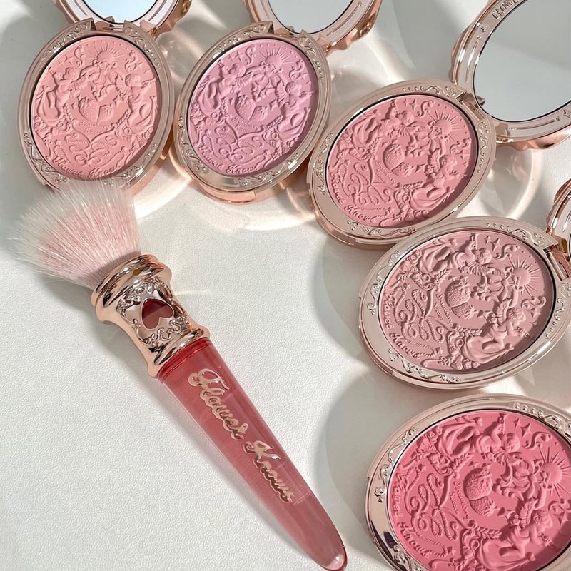 Flower Knows Strawberry Rococo Embossed Blush,Berry Pink Matte Powder Blush for Cheeks,Buildable & Blendable Face Makeup,Soft Long-Lasting Cute Make Up for Women & Girls,0.17 Oz(05 Berry Mary)