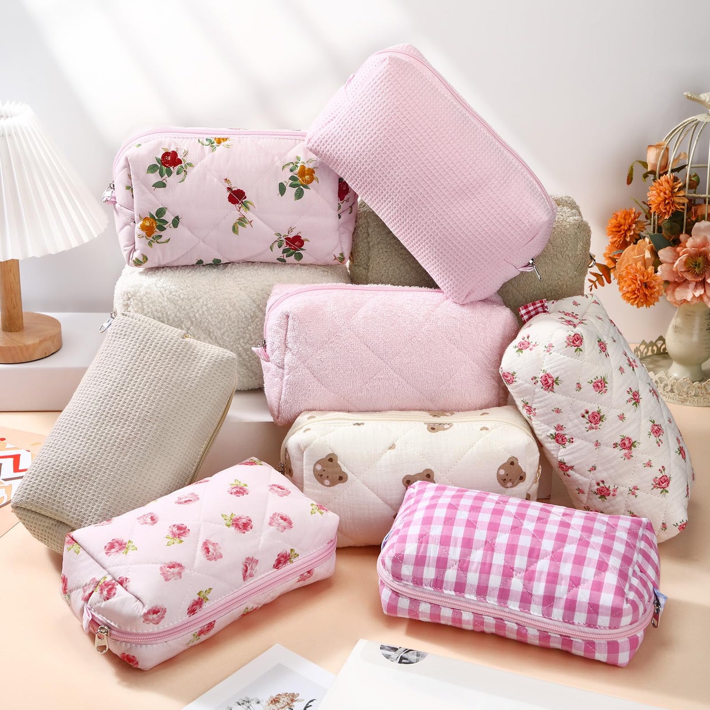 Paterr 10 Pcs Quilted Makeup Bag Bulk Cotton Floral Cosmetic Bag Women Girls Bridesmaid Gifts Cute Makeup Pouch Coquette Aesthetic Travel Toiletry Organizer(Beige Floral,7.87 x 4.72 x 3.15 Inches)