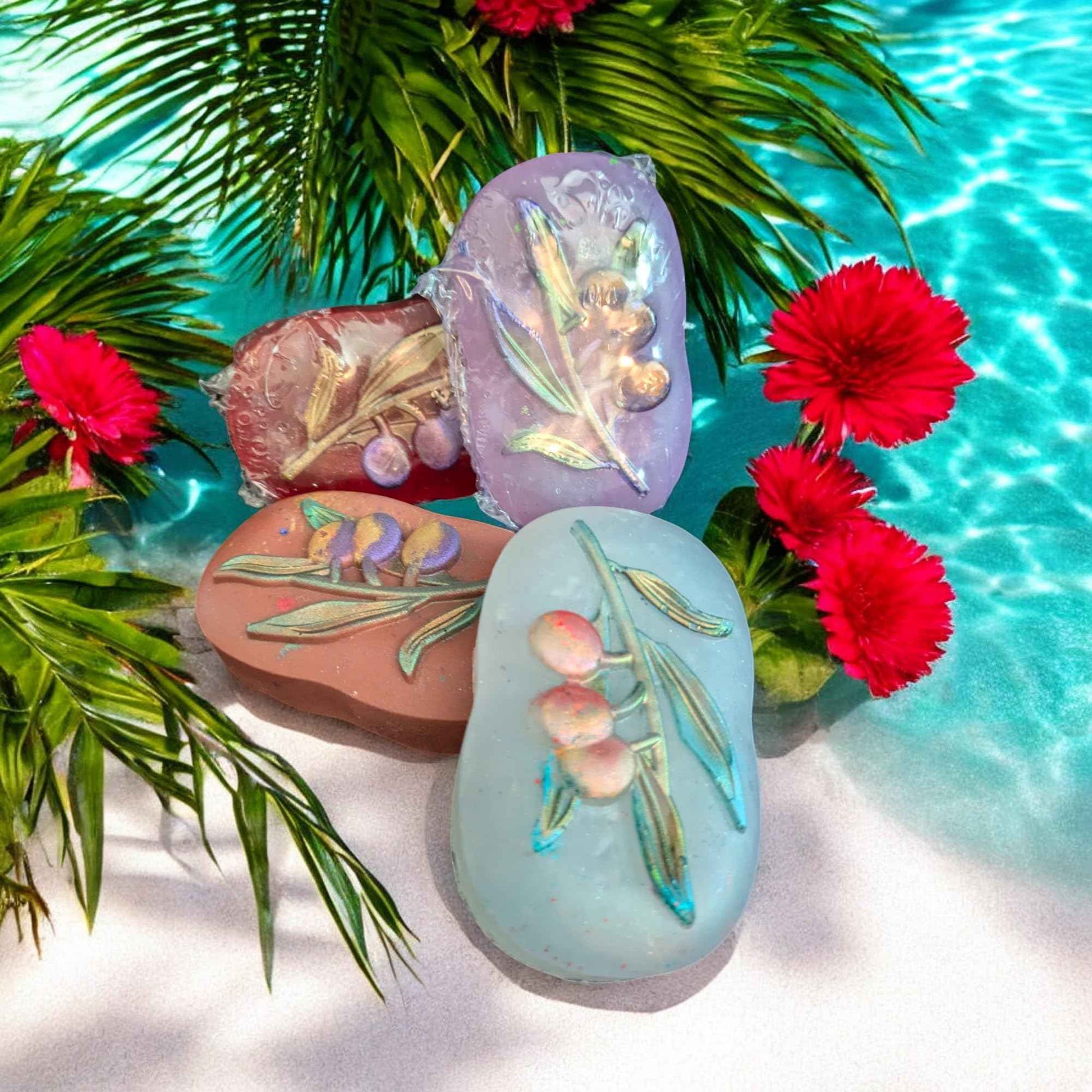 Aloe Glycerin Berry Sprig Soap | Set of 4-2.75oz bars | Nourishing Soap | Handmade Soap | Unique art