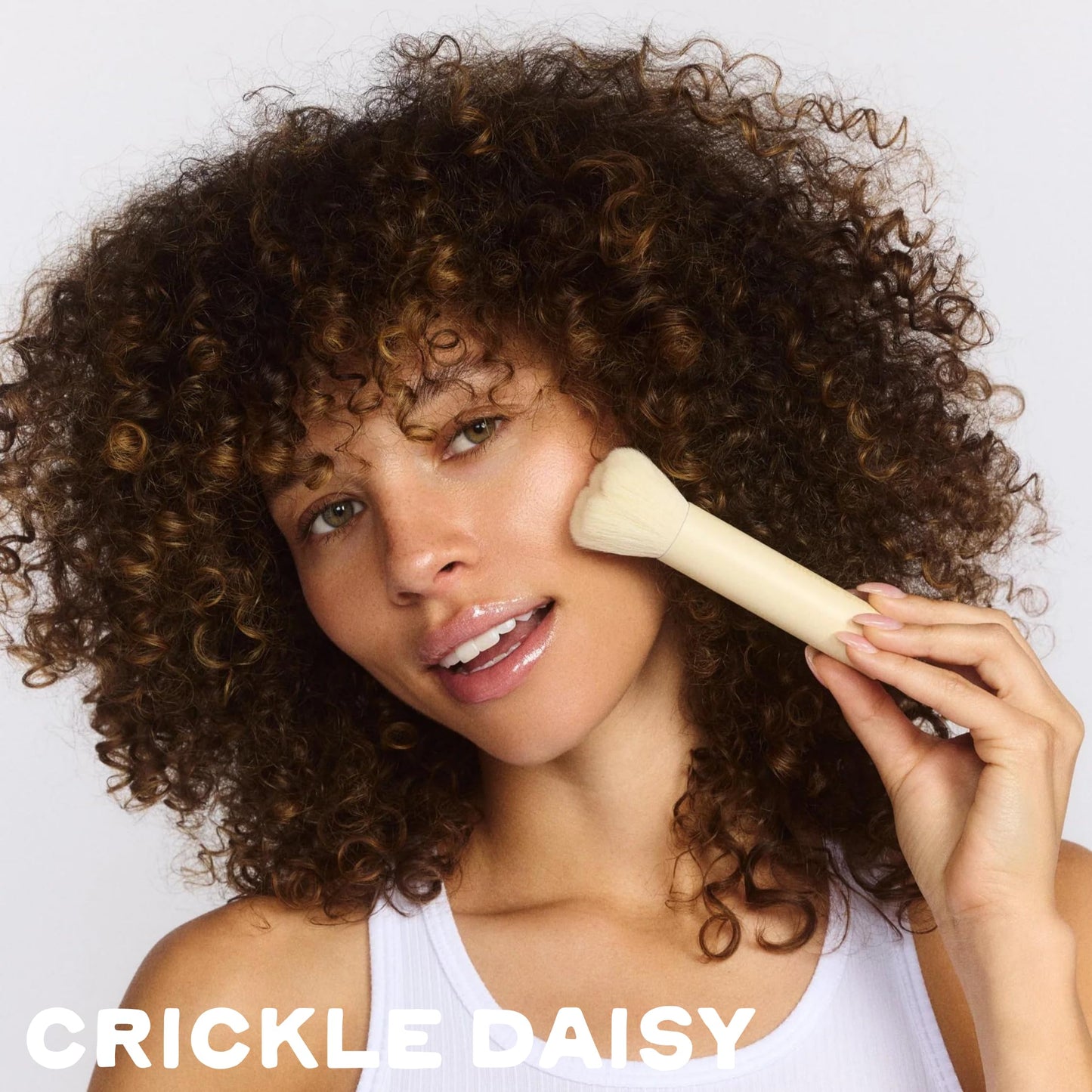 CRICKLE DAISY Bloom Baby Powder Brushes - Ultra-Soft Vegan Fibers, Foundation Blending Brush, Highlight Your Skin's Natural Beauty - Perfect for Makeup Powder Application, Blush, Vanilla Scented