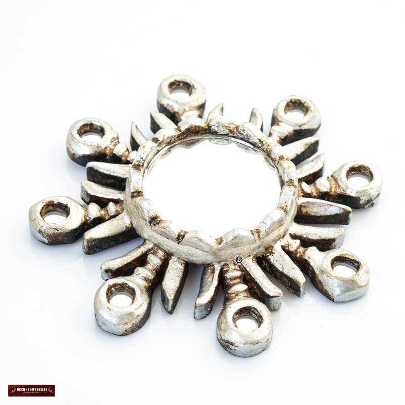 DecorContreras Handmade Small Sun Mirror from Peru – Hand-Carved Wood Round Mirror 6in with Silver Leaf Finish - Unique Gift for Housewarming or Birthday (Silver)
