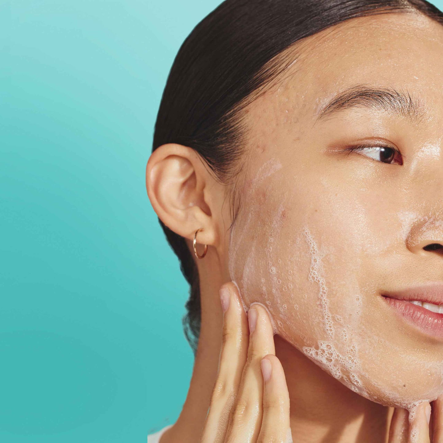 Burt's Bees Foaming Face Wash, BHA Breakout Defense Cleanser for All Skin Types, Washes Away Impurities & Excess Facial Oil, With a Prebiotic, 8 Oz. (Pack of 2)