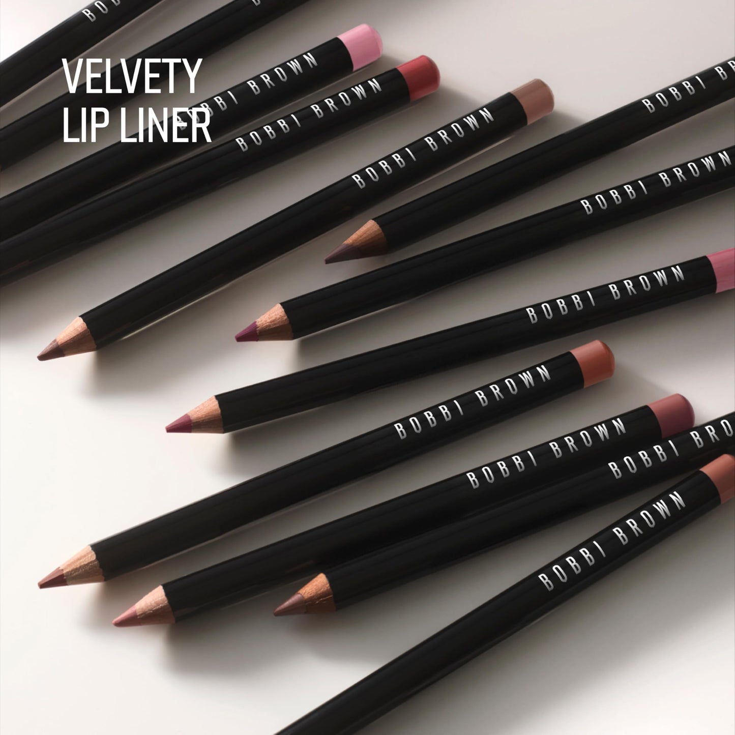Bobbi Brown Lip Pencil | Velvety & Creamy Lip Liner for Natural-Looking Definition, 0.04 Ounce, Pale Mauve