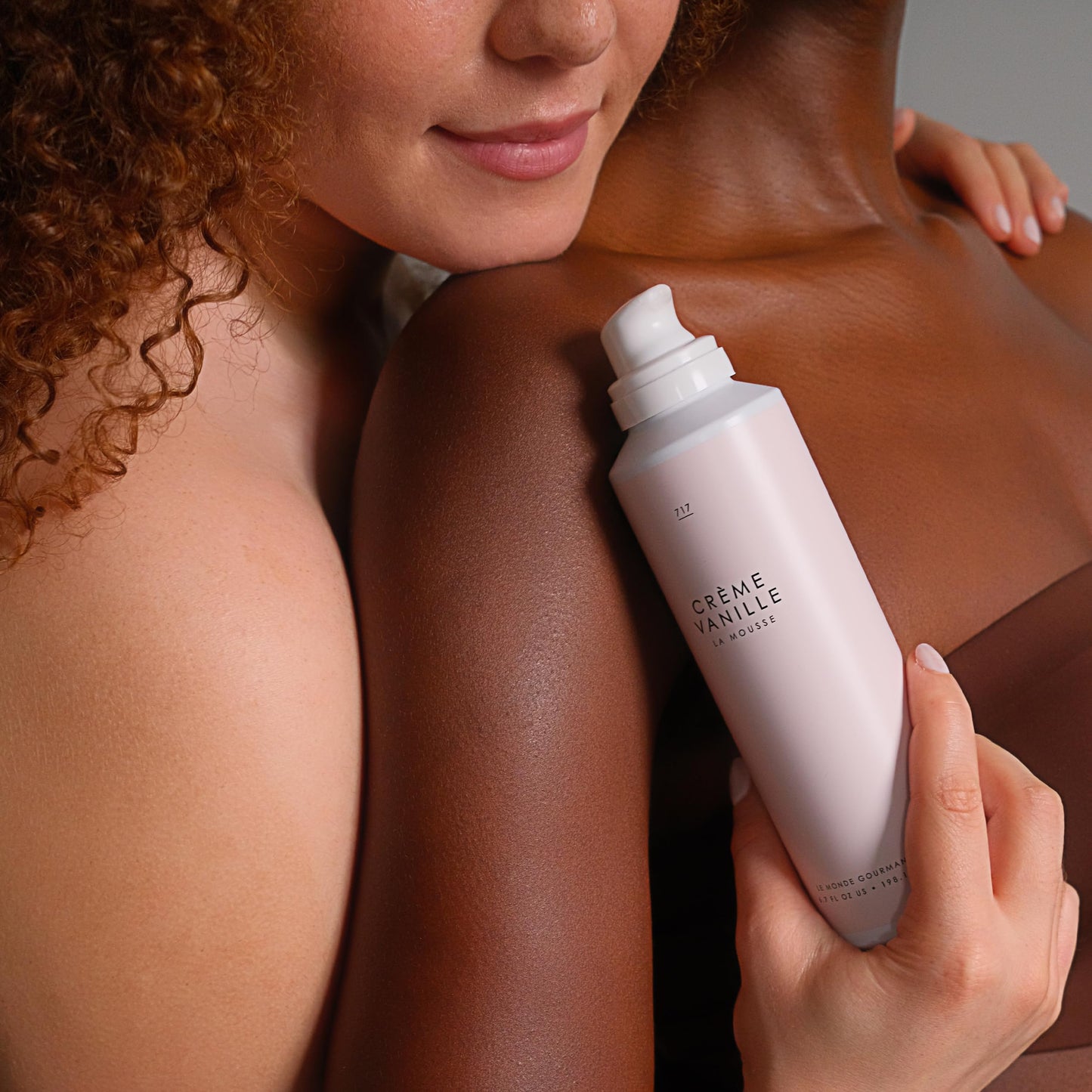 Le Monde Gourmand Lait de Coco La Mousse Whipped Body Mousse - Hydrating Skin Moisturizer with Coconut Milk Scent