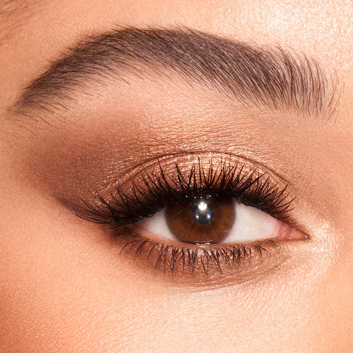Charlotte Tilbury Luxury Palette Eyeshadow - Shimmer, Metallic & Satin Matte Eyeshadow Quad with a Rich Powder Formula - Includes 4 Complementary Shades - The Golden Goddess