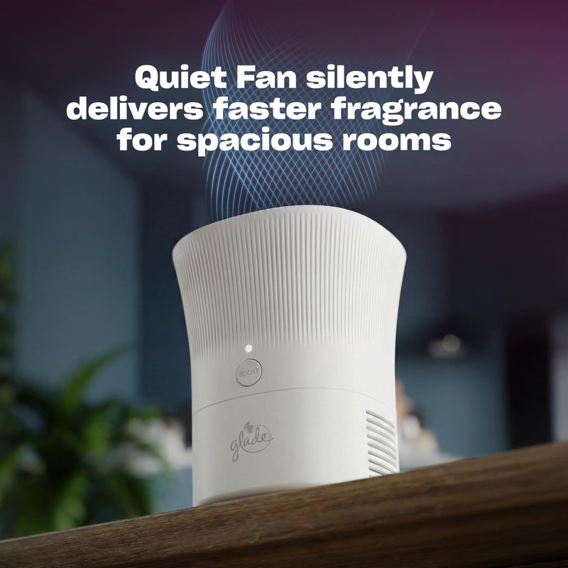 Glade Scent Flow PlugIns Air Freshener, Cashmere Woods, 1 Device + 4 Refills, 2.61 fl oz