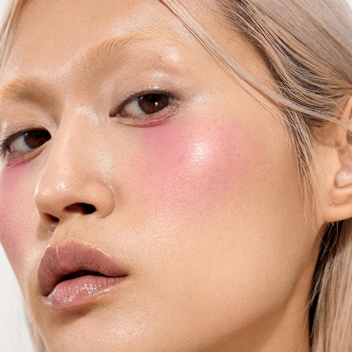 SELESTIA BEAUTY Powder Blush - High Pigmented Matte Pink Blush | Easy-to-Blend, 0.53 oz