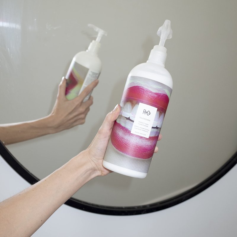 R+Co Television Perfect Hair Conditioner 1000 ml / 33.8 oz