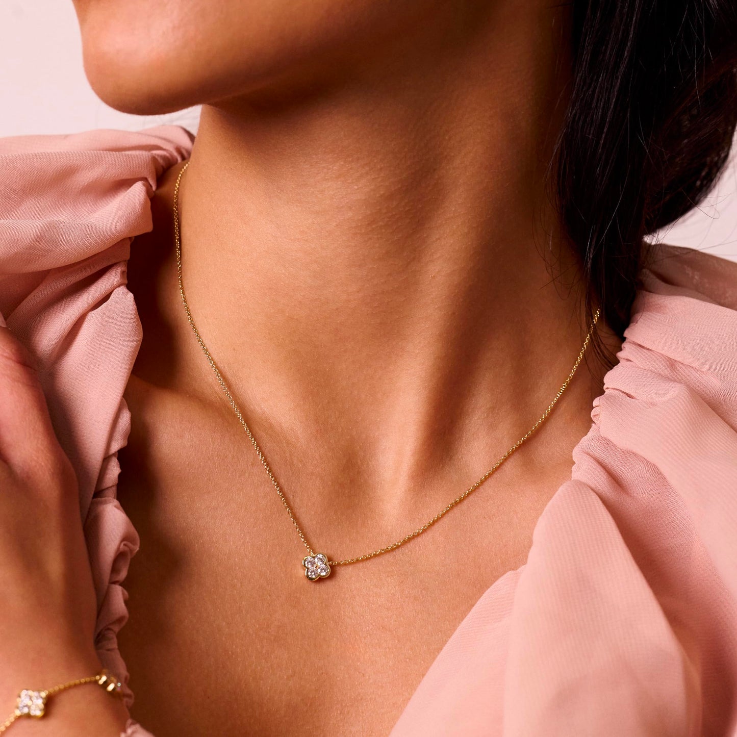 Electric Picks Camilla Clover Necklace for Women, 14k Gold Plated 4-Leaf Pendant Necklace, Designer-Inspired Lucky Charm Jewelry, Tarnish-Resistant Layering Necklace