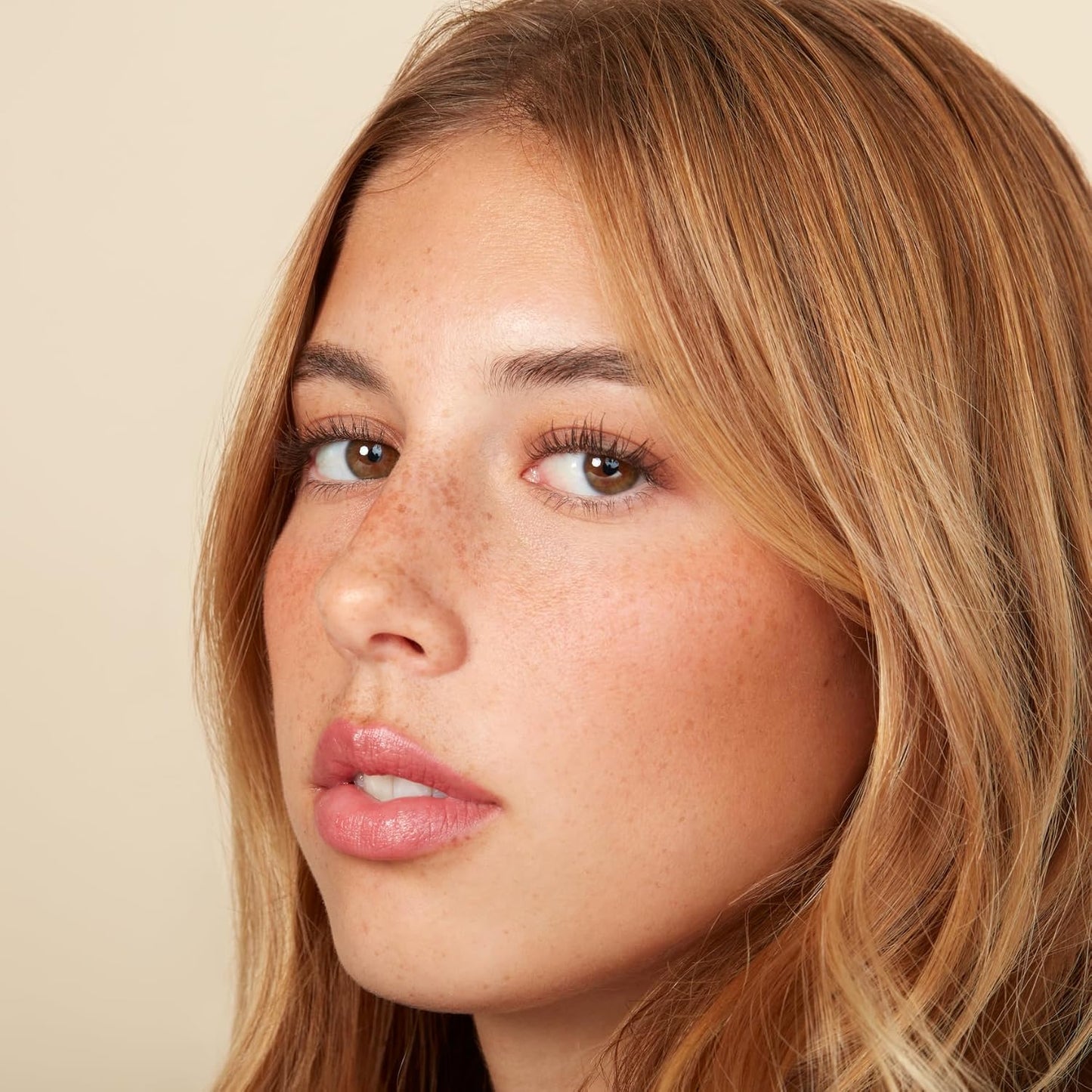 Monika Blunder Beauty - Hot Line Lip Liner in Davy | Cool Pink, Vegan & Cruelty-Free