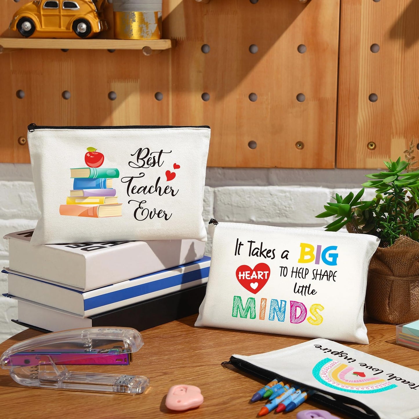 18 Pcs Teacher Makeup Bags for Women 6 Styles Canvas Pencil Bags Travel Toiletry Case with Zipper Gift for Teacher's Day Graduation Back to School (Cute)