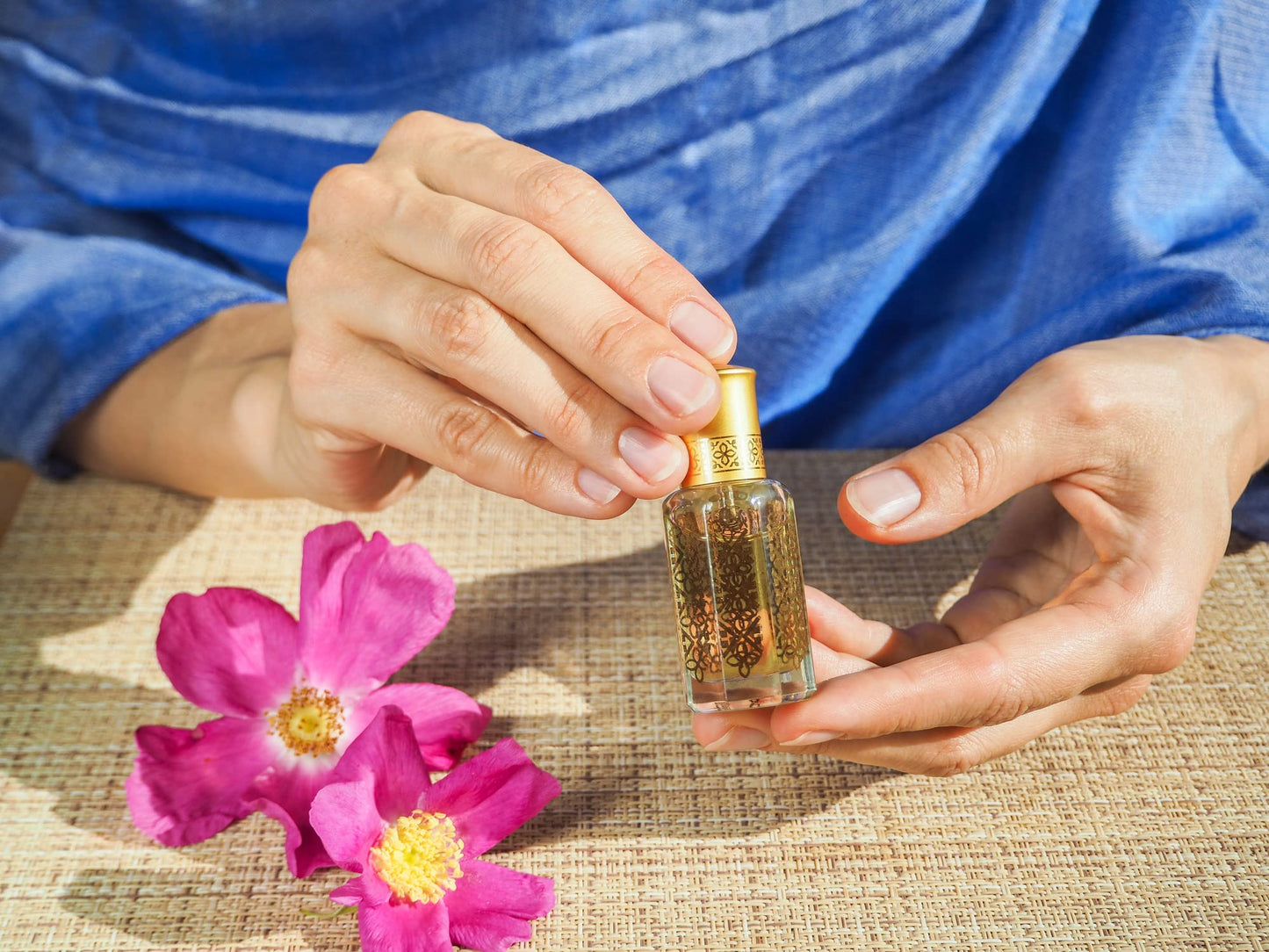 Pure Radiance Perfume Oil 12 mL – Fruity Floral with Black Currant Jasmine and Vanilla. Alcohol Free Long Lasting Oil, Compliment Magnet