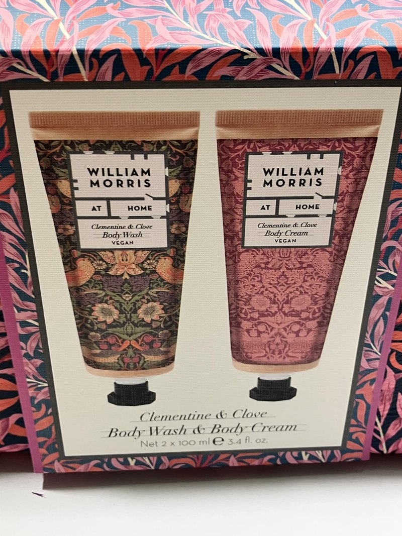 Heathcote & Ivory William Morris Clementine & Clove Body Travel Set Bag Wash & Cream