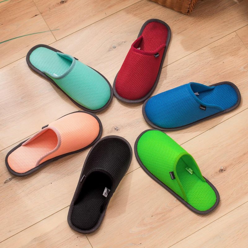 BUGUKI Spa Slippers Set Non-Disposable Washable Non-Slip Guest Slippers for Spa, Hotel, Party Guest and Bedroom, Set of 4 Pairs