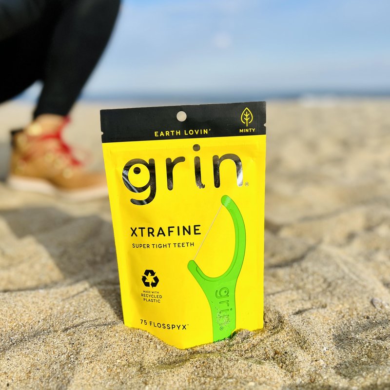 GRIN XtraFine Flosspyx, Floss Picks, 75 Count, Dental Flossers, Minty Flavor, Recycled Plastic, for Super Tight Teeth, Longer Floss Head, Slide Between Teeth, Includes Safe Soft Fold-Back Tooth Pick