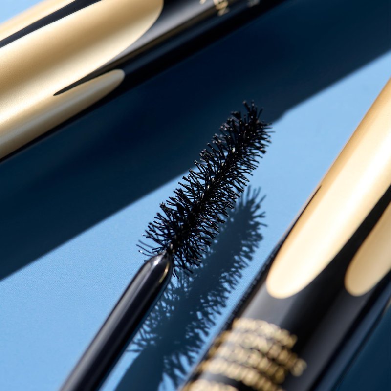 COVERGIRL Eye Enhancer Stretch & Strengthen Mascara 800 Very Black 0.3 fl oz (Packaging May Vary)