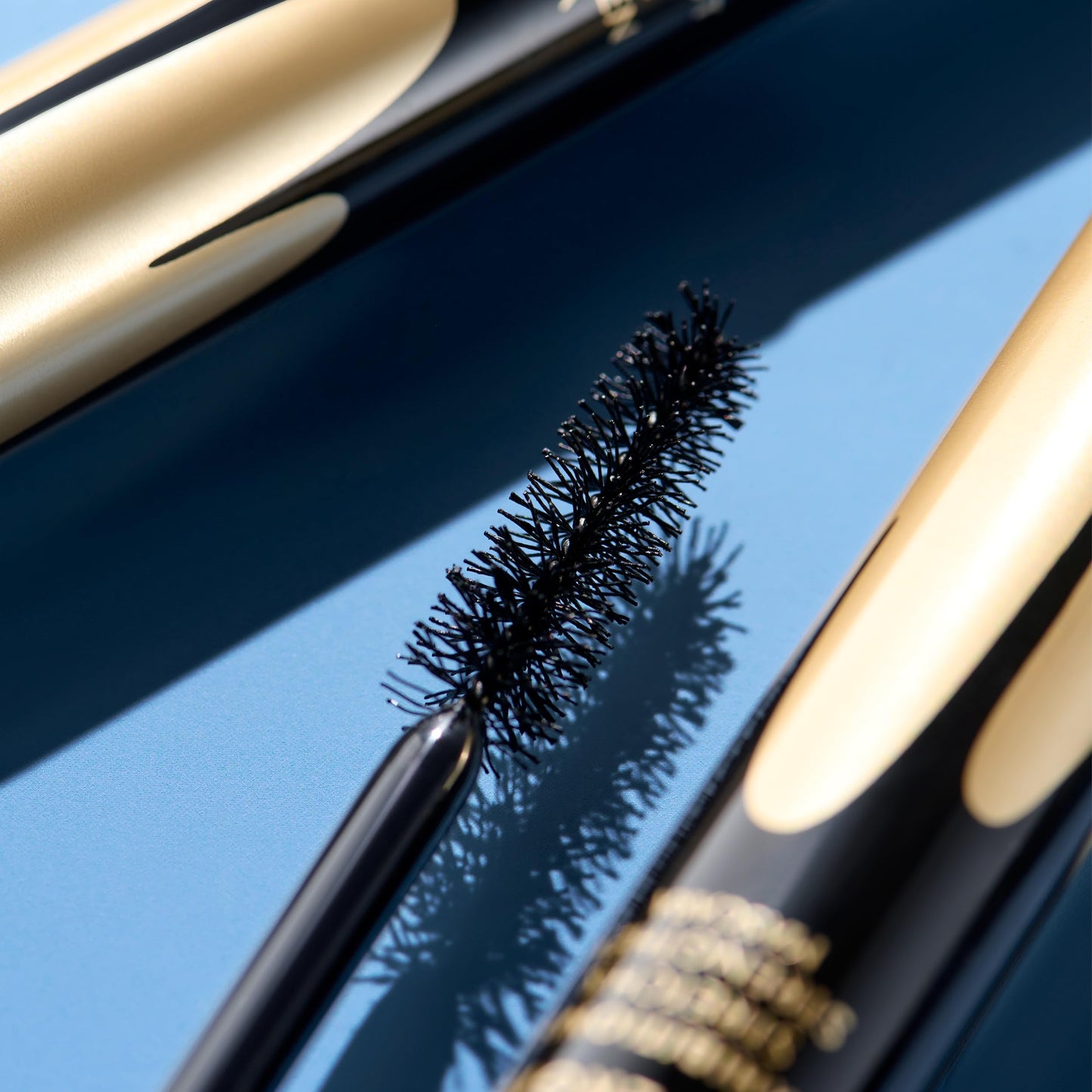 COVERGIRL Eye Enhancer Stretch & Strengthen Mascara 800 Very Black 0.3 fl oz (Packaging May Vary)