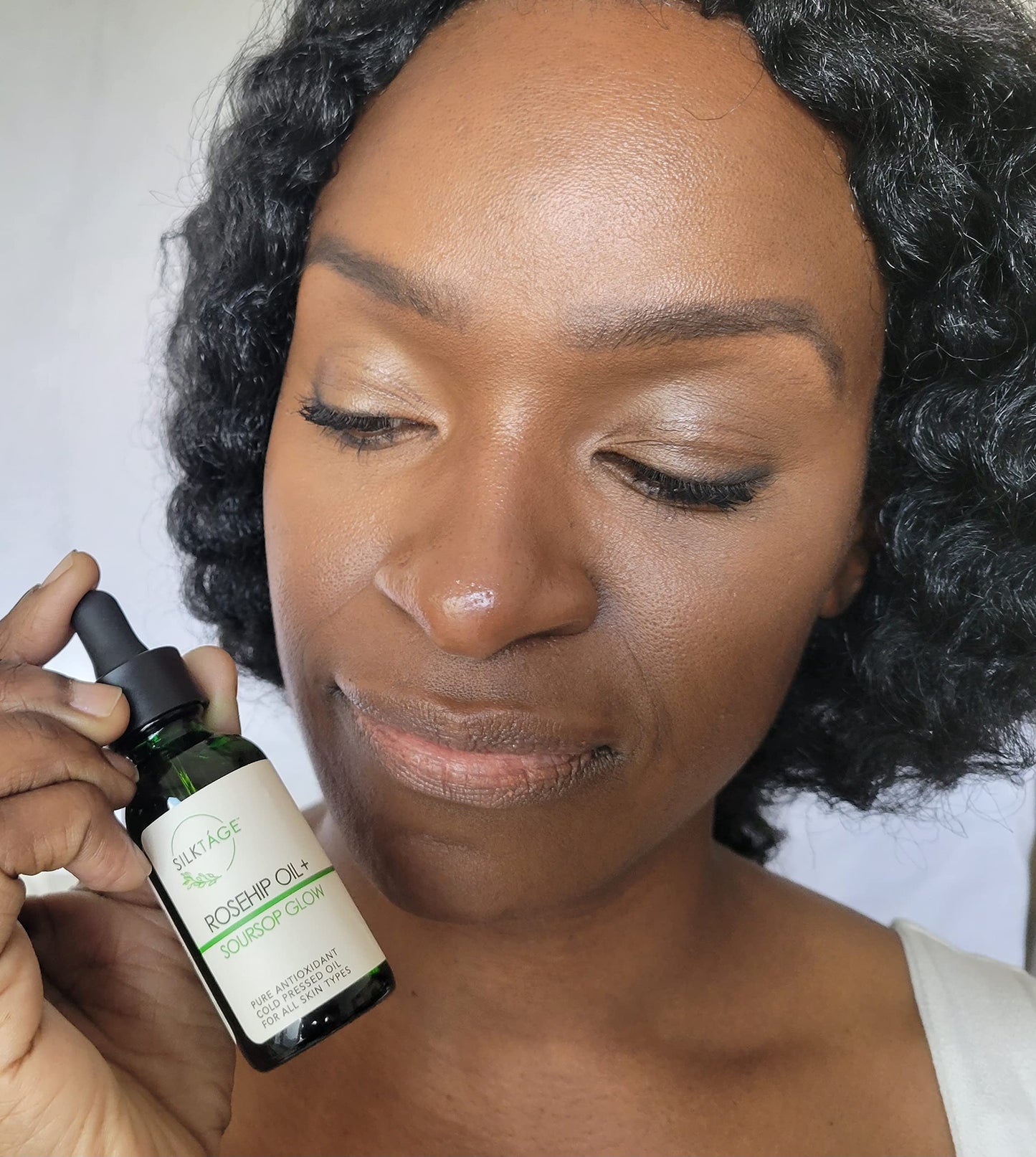 SILKTÁGE Rosehip Oil Soursop Glow - Organic Face Moisturizing Oil and Serum for Dry Skin, Mature Skin, Wrinkles, Dark Spots, Hydration with Rosehip & Soursop Oil 1 Fl. Oz