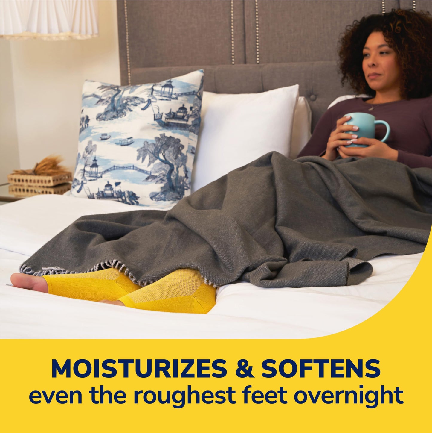 Dr. Scholl's Rough,Dry Foot Renewal Ultra Overnight Treatment-Overnight Foot Cream 3oz with Aloe,Coconut Oil,Urea &Heel Sleeve Socks,Deeply Moisturize & Soften Feet,Dermatologist Tested,(Pack of 2)
