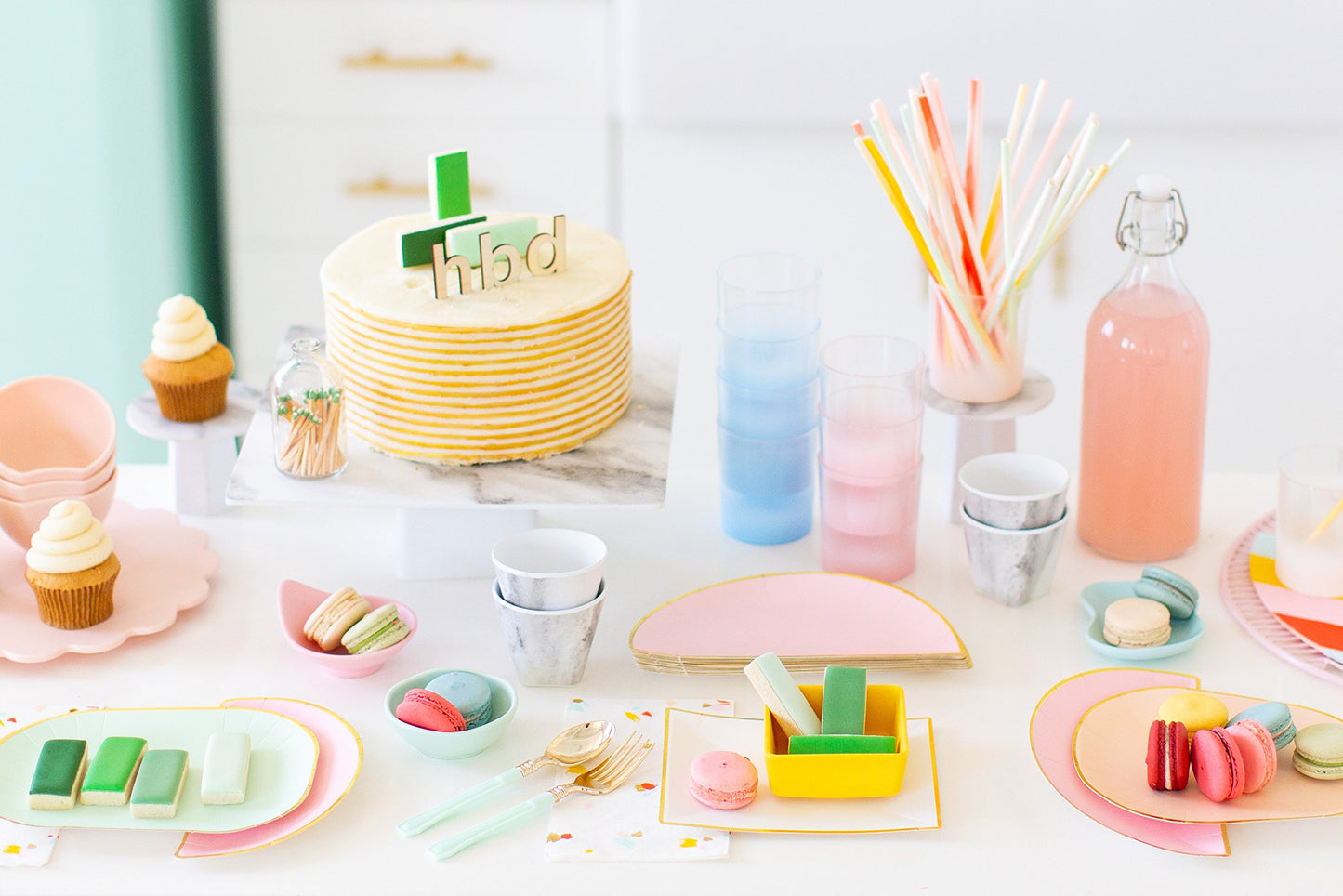 Sugar & Cloth Ombre Plastic Tumbler Glass Set, 4-Piece