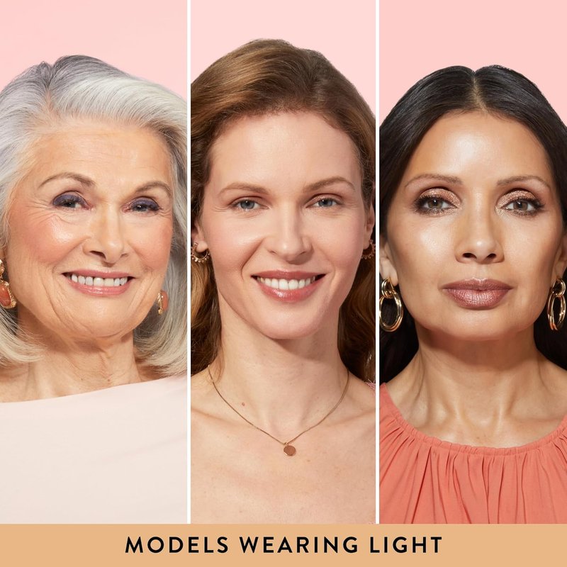 Laura Geller Baked Balance-N-Glow Foundation | Illuminating Color Correcting - Light Shade with Kabuki Brush Set