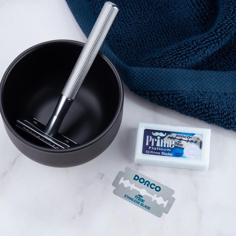 Dorco STP301 Prime Platinum Extra Double Edge Razor Blades 200 Count, Premium Stainless Steel Shaving Blades, Super Sharp for Smooth, Precise Shave, Stocking Stuffers