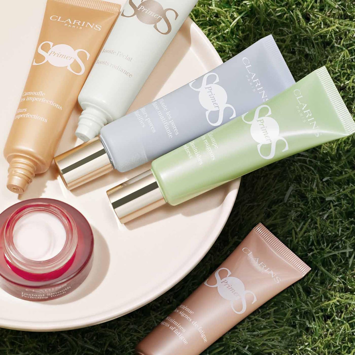 Clarins Instant Smooth Perfecting Touch | Primer, Face Makeup Pore Minimizer | Blurring Primer Targets Wrinkles and Pores | All Skin Types | 0.5 Ounces
