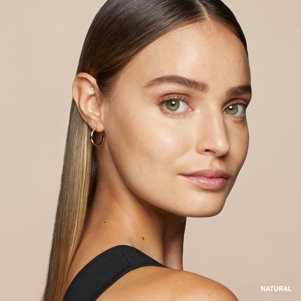 Bobbi Brown Skin Concealer Stick | Long-Lasting Cream Concealer for Dark Circles & Discoloration | 12-Hour Wear, 0.11 Ounce, Natural