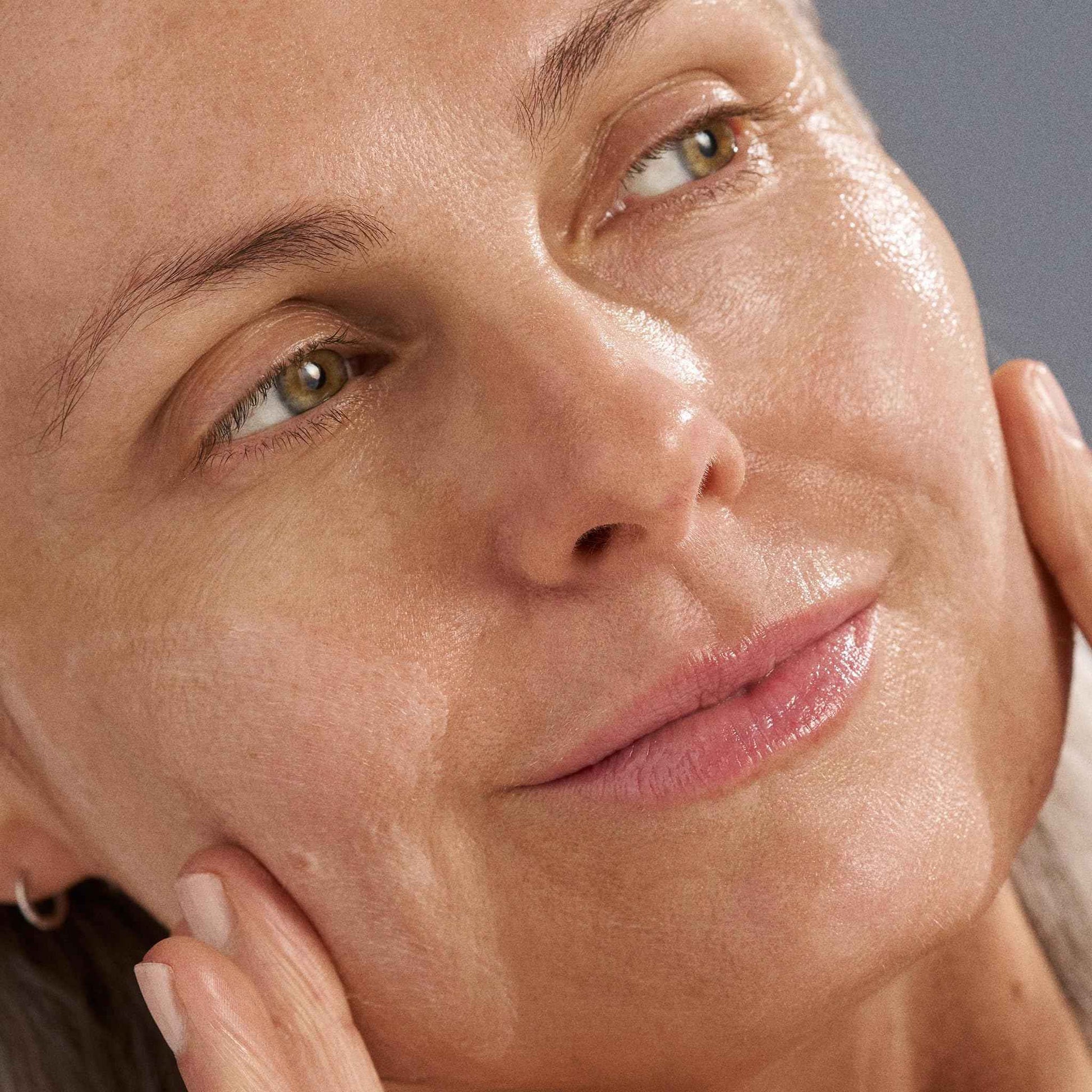 Dermalogica Intensive Moisture Balance (0.5 Fl Oz) Face Moisturizer with Hyaluronic Acid - Restores Balance to Dry, Depleted Skin for Optimal Barrier Performance