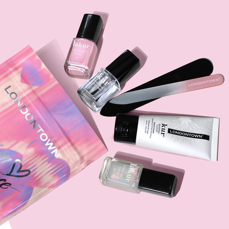 LONDONTOWN Modern Chromance Valentine’s Day Nail Gift Set – All-in-One Manicure Set with Sheer Pink Color, Chrome Finish, High-Gloss Top Coat & Glass Nail File, Valentine’s Day Gift, Vday Nails