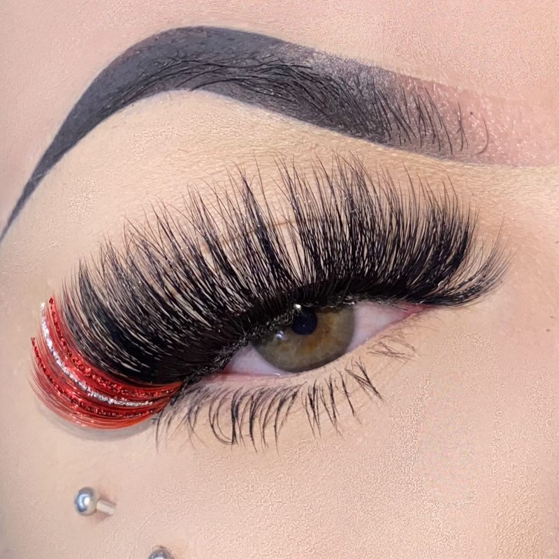 Voluminous Black False Eyelashes with Red Highlights - 18mm Faux Mink Strip Lashes for Dramatic Rave & Cosplay Looks