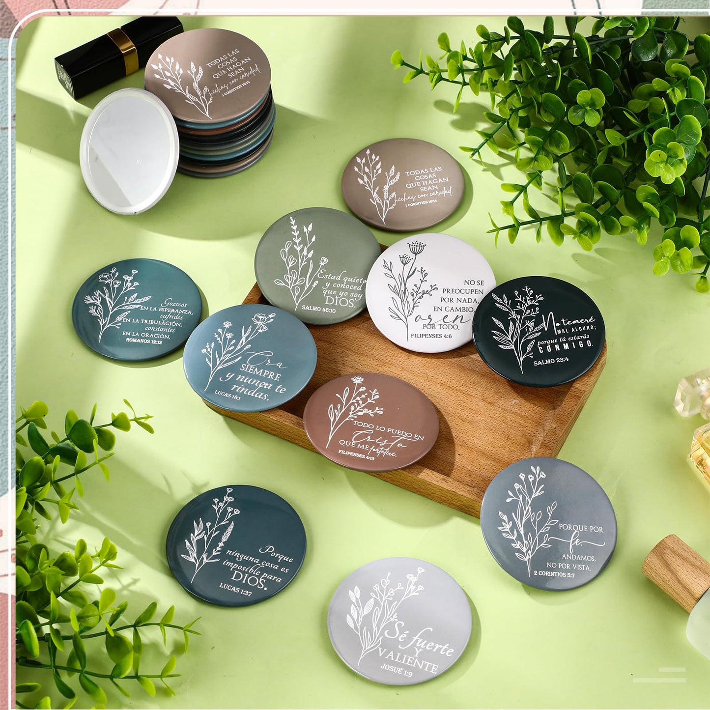 GlikCeil 80 Pcs Christian Compact Mirror Bulk for Women Inspirational Bible Verse Pocket Mirrors Mini Purse Makeup Mirror Christian Church Gift for Women VBS Church Party Favor (Spanish Bible)