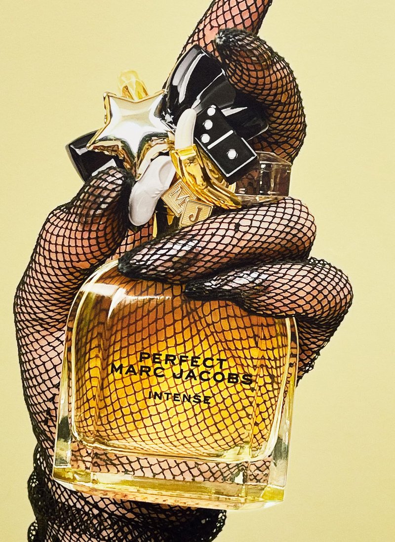 Marc Jacobs Perfect Intense Eau de Parfum 1.6 fl oz