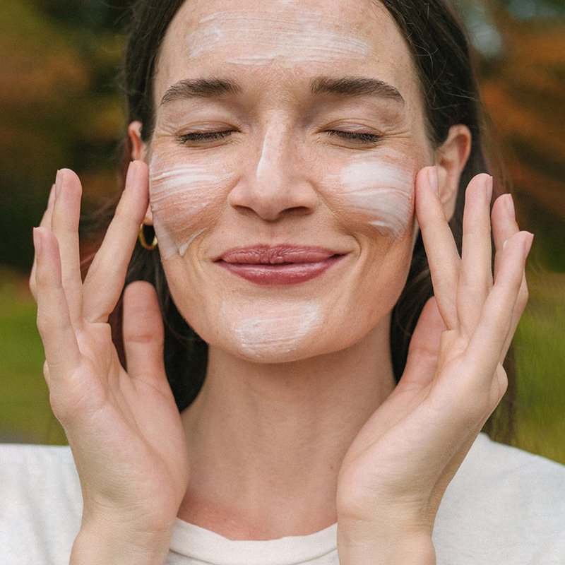 Ursa Major Vital Spring Hydration Mask | Deeply Hydrating Natural Mask| Plumps Skin’s Appearance, Boosts Firmness & Smooths Appearance of Fine Lines | Vegan, Cruelty-Free, Non-Toxic | 1.69 ounce