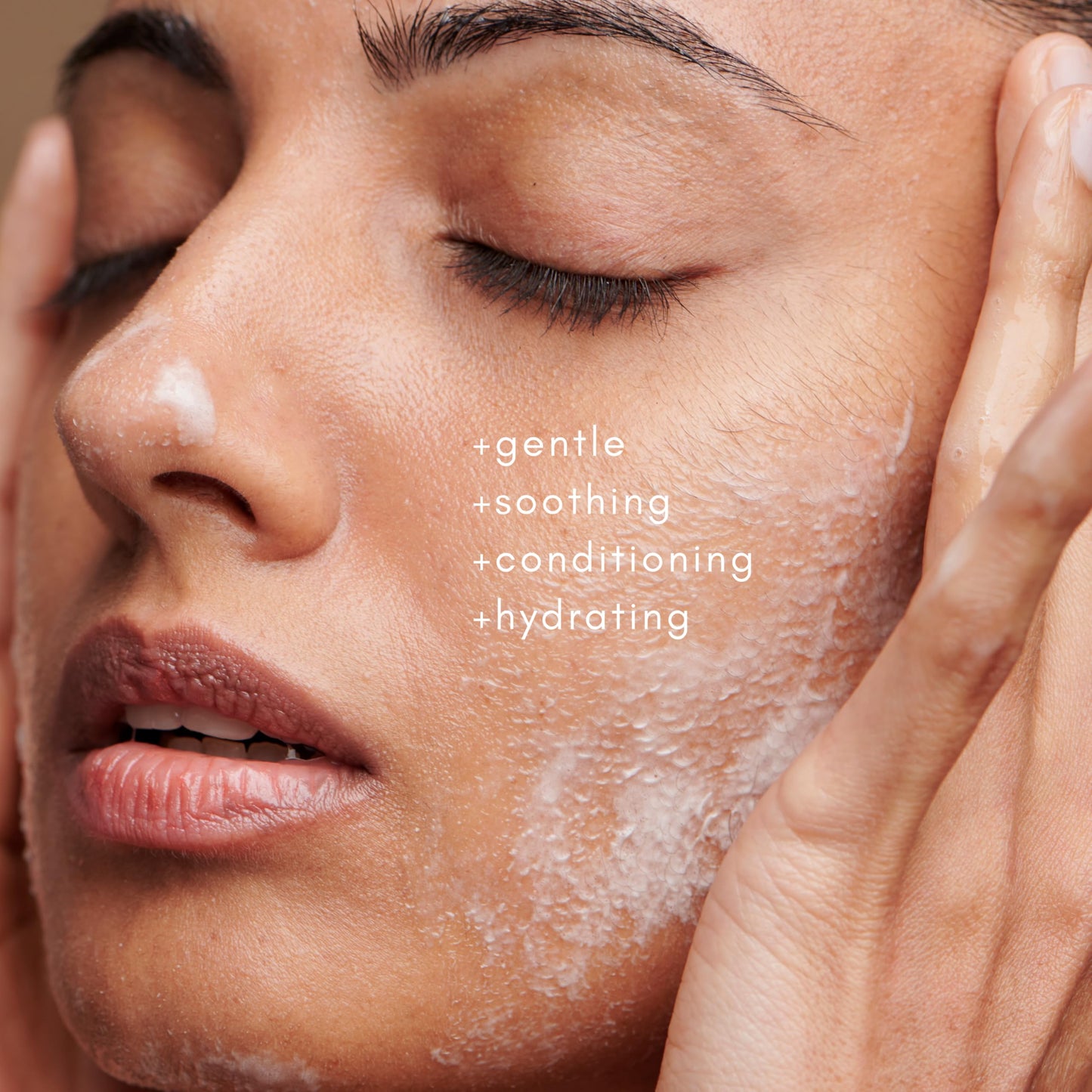 Noravite Aloe Glow Hydrating Facial Cleanser with Aloe and Rose Water, Deep Hydration Face Wash, Makeup Remover, 4.06 FL OZ