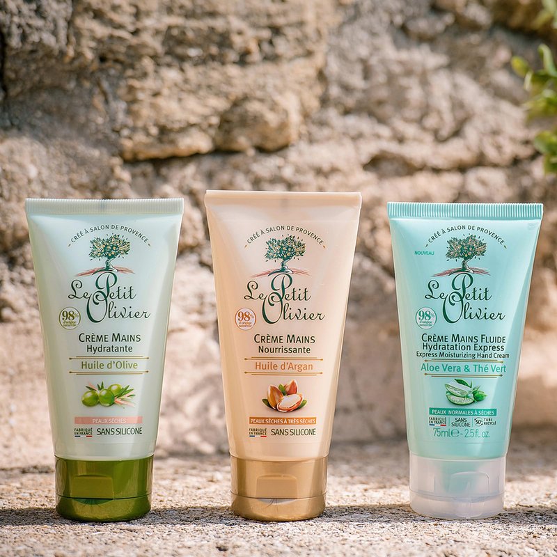Le Petit Olivier Express Moisturizing Hand Cream - Aloe Vera And Green Tea - Express Moisturizing - No Greasy Or Sticky Feeling - Skin Is Soft And Silky - For Normal To Dry Skin - 2.5 Oz