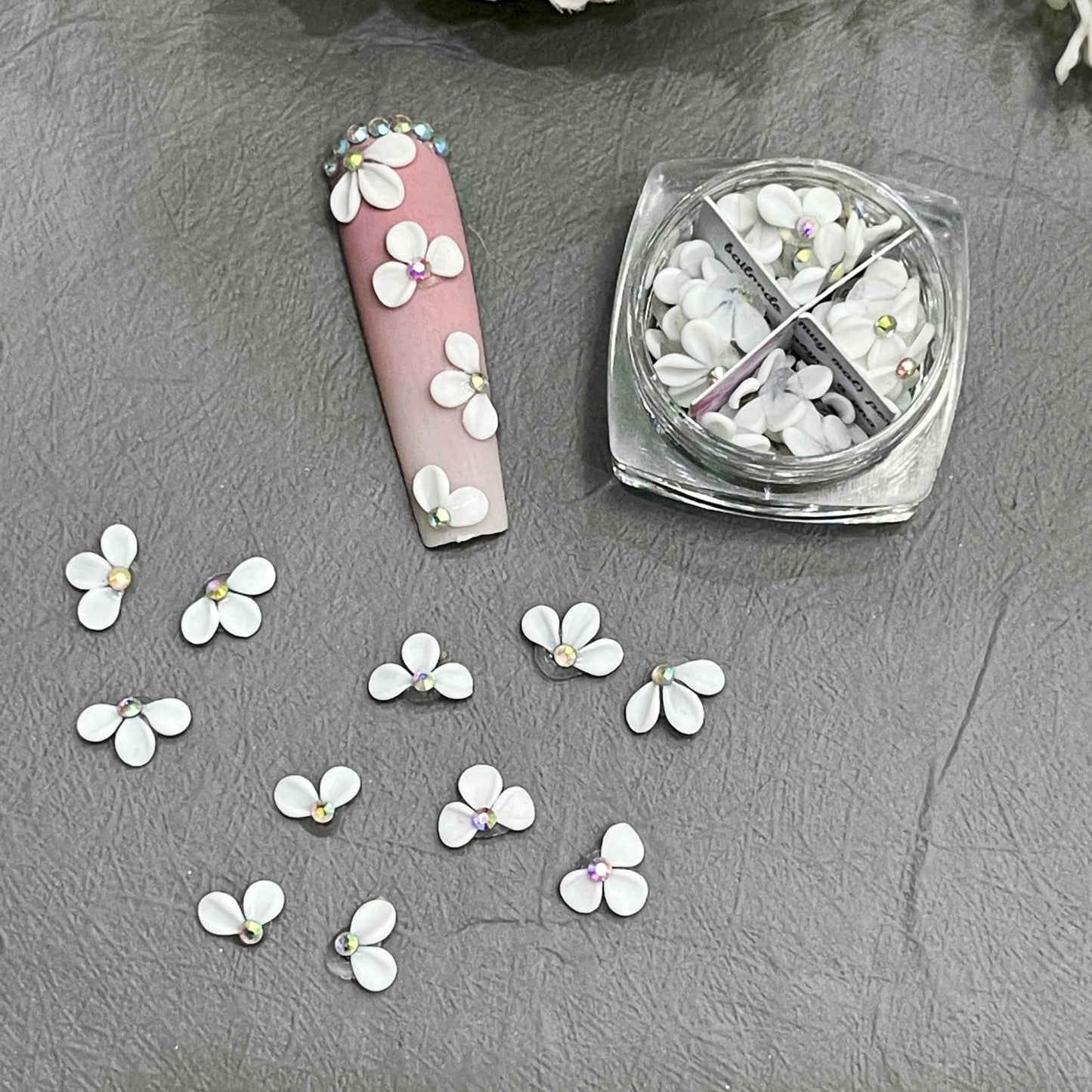 Set 50Pcs White 3D Flowers For Nails, Handmade 3D Acrylic Flowers For Nails, Wedding Flower Nail Charms Rhinestones Gems by Acrylic Powder Design Deco Nail Art Women Girls (Apricot Tiny White - 50Pcs)
