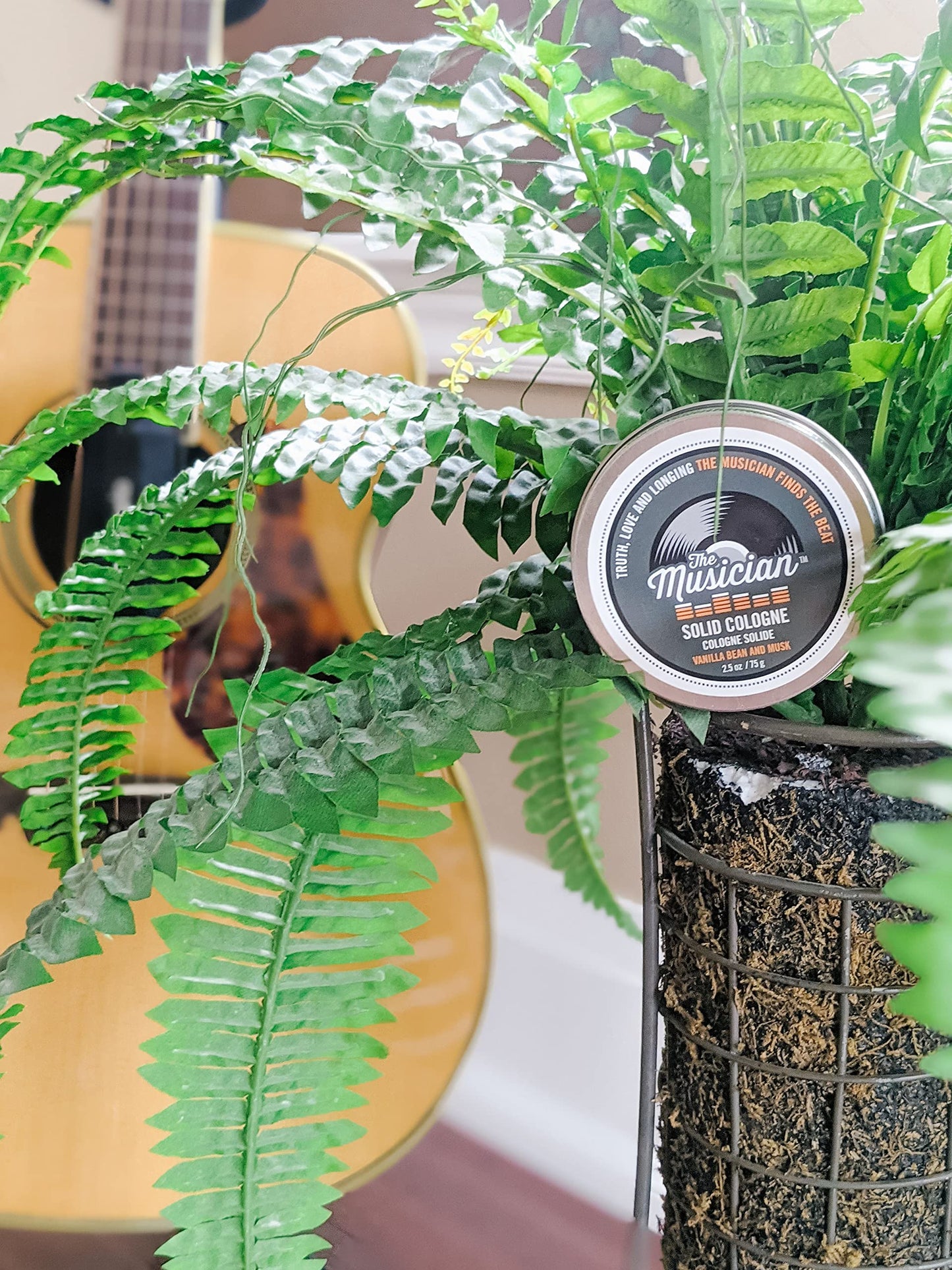 Walton Wood Farm, Solid Cologne, 2.5 oz: (The Musician)