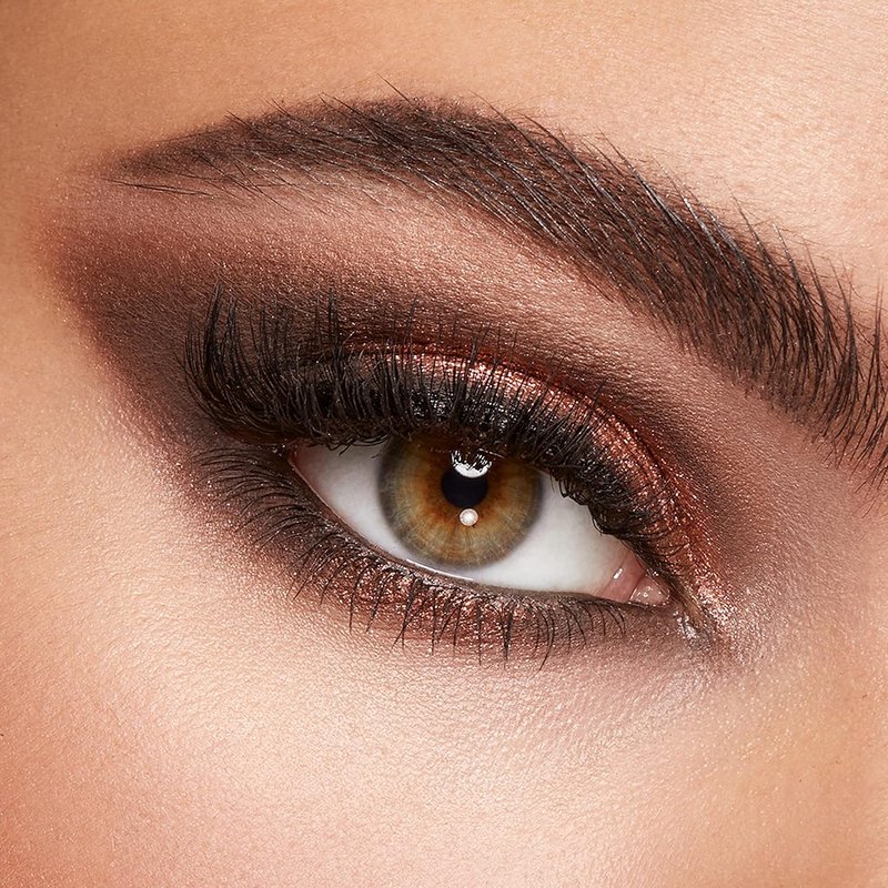 Glamour Multi-Finish Eyeshadow Palette - 9 Versatile Shades for Stunning Looks