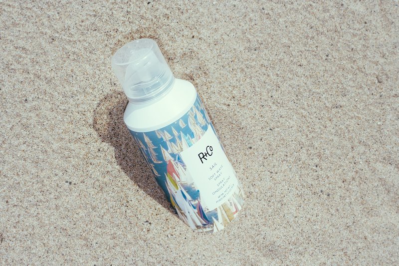 R+Co Sail Soft Wave Spray Travel | Lightweight Wave Spray, Natural Shine + Voluminous Waves | Vegan + Cruelty-Free | 1.5 Oz