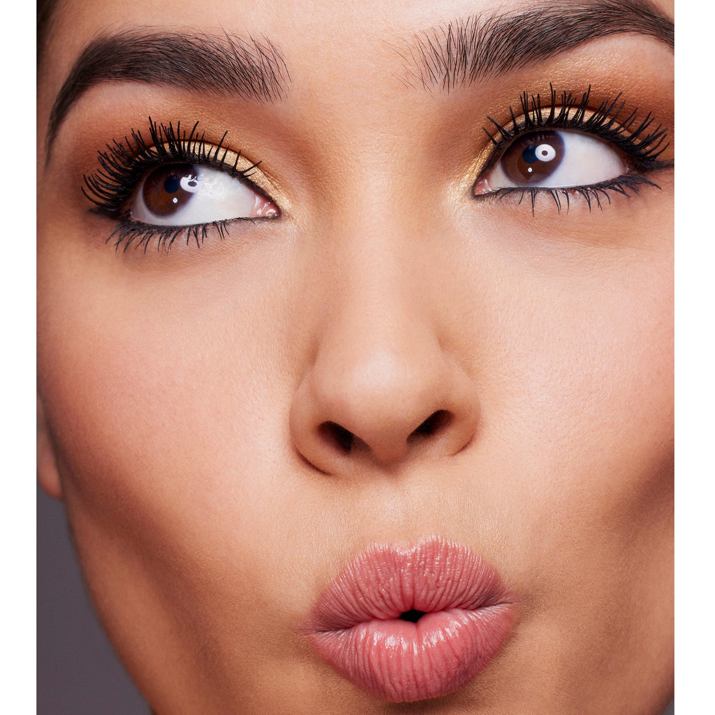 Clarins Wonder Volume Mascara XXL | Volumizing and Lengthening | Double Volume Effect | 12H¹ Hold | Visibly Thickens and Smoothes Lashes | Smudge-Proof and Humidity-Resistant | 0.3 Ounces