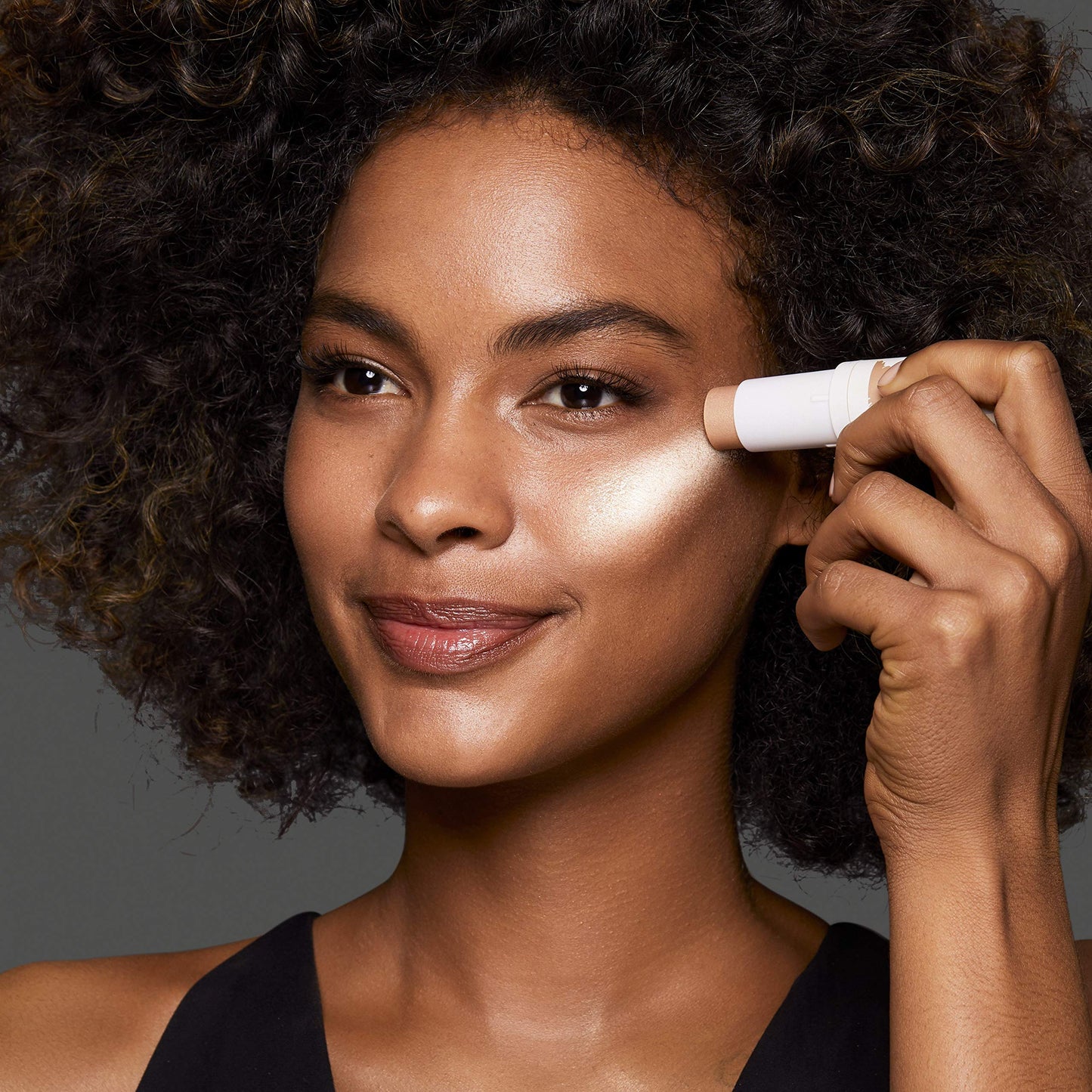 Neutrogena Hydro Boost Illuminator Makeup Stick with Hyaluronic Acid, Moisturizing Highlighter to Improve & Illuminate Skin, Dermatologist-Tested with Mistake-Proof Application, Rose, 0.29 oz