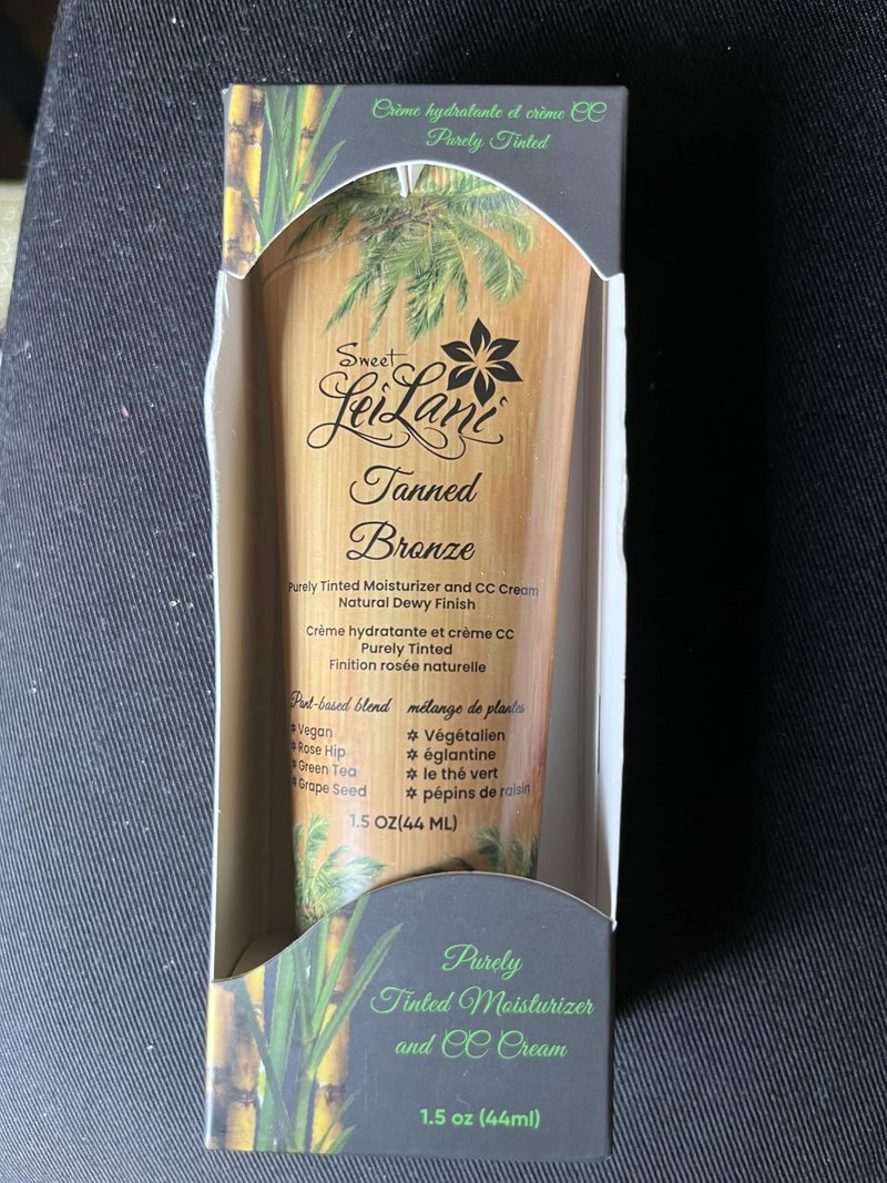 SWEET LEILANI Purely Tinted Moisturizer for Face, Non Chemical Hydrating Mineral Sunscreen For Face With Essential Vitamins, Infused with Green Tea, Rose Hip and Grape Seed |1.5 Fl. Oz| Tanned
