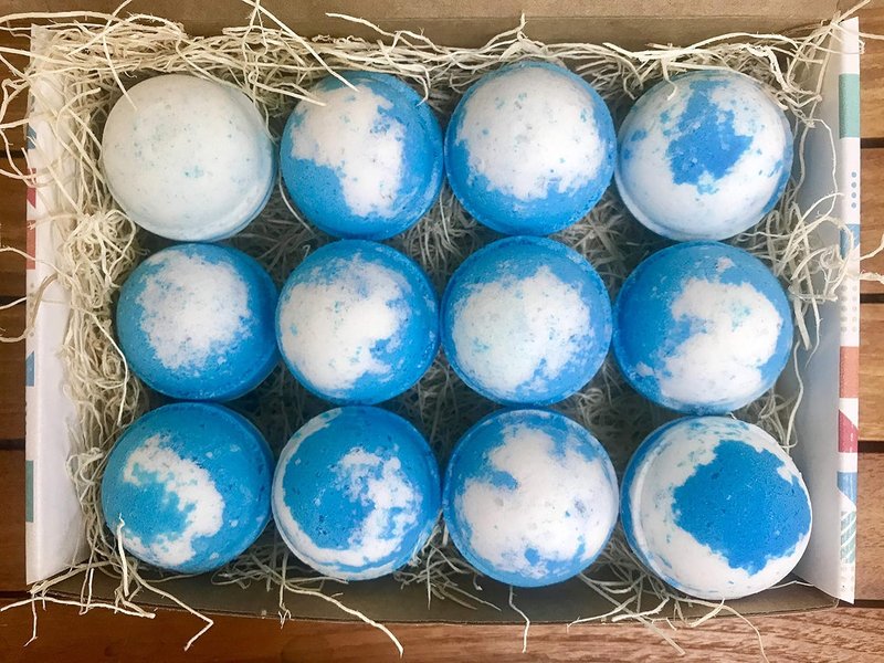 Bath Bombs Variety Pack - Tea Tree & Eucalyptus Essential Oils with Cocoa Butter | 12 Pack