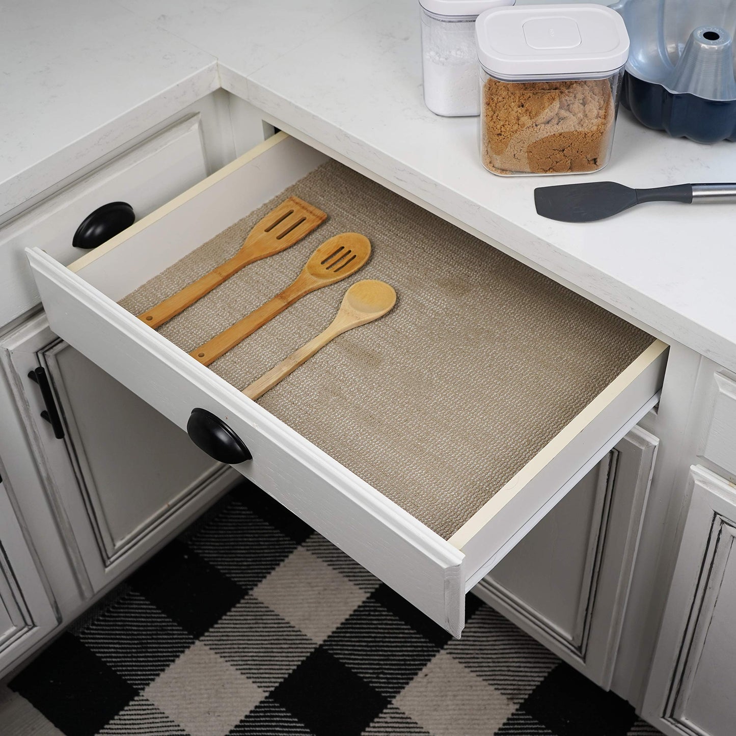 Con-Tact Brand Grip Shelf Liner - Non-Adhesive Drawer Liner | Multi-Purpose Easy-Use Design| Thick & Durable Protection | 20" x 5', Pack of 1 Roll, Taupe