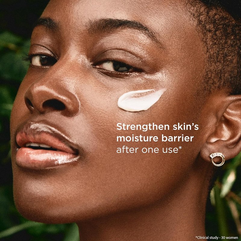 Clarins Multi-Active Day Cream SPF 15 - Niacinamide Formula to Smooth Fine Lines & Tighten Pores | 1.7 Oz